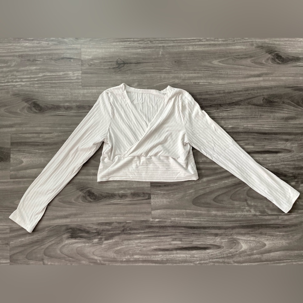 ❤️Stunning white ribbed crop top XL